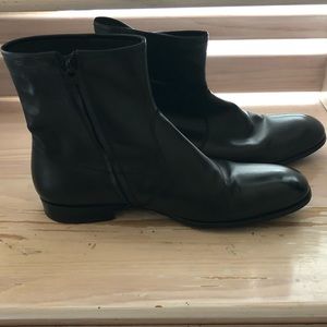 Alexander McQueen Zip Up Ankle Boot